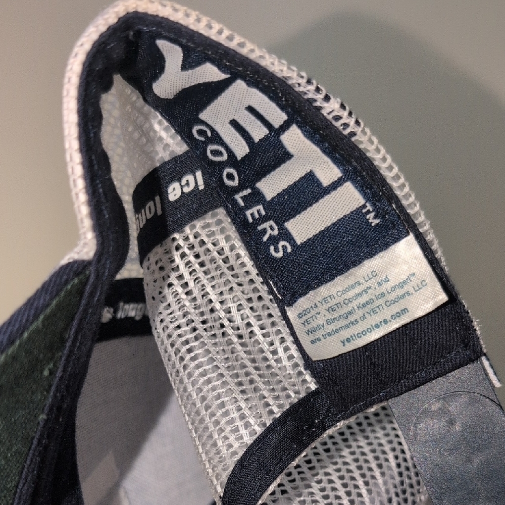 YETI Black and White Trucker Hat - Picture 4 of 6